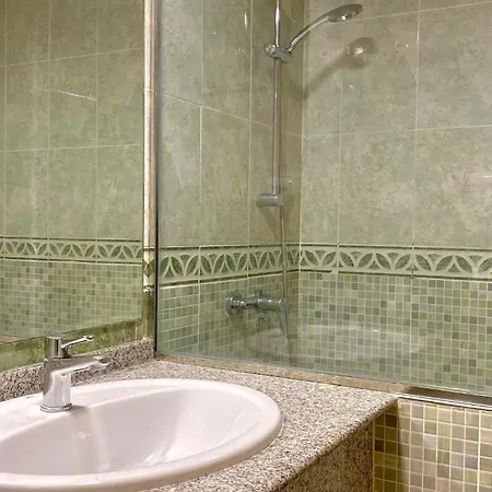 1 Bedroom With Airconditioning And Bath - Max 4 Guests Benidorm
