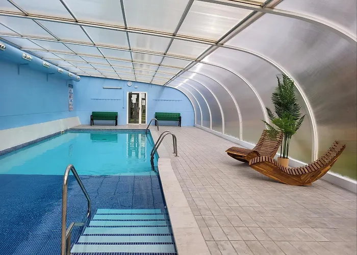 1 Bedroom Apartment With Airconditioning - Max 4 Guests Μπένιντορμ