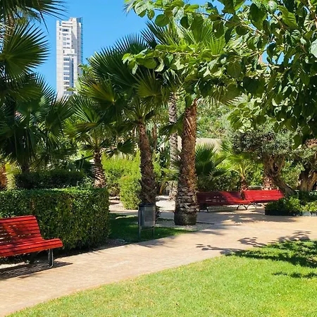 1 Bedroom With Airconditioning - Max 4 Guests