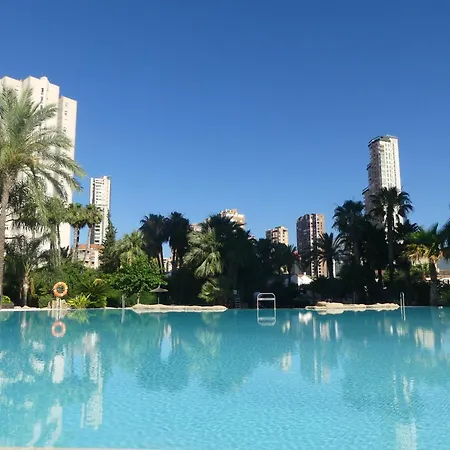 1 Bedroom With Airconditioning - Max 4 Guests
